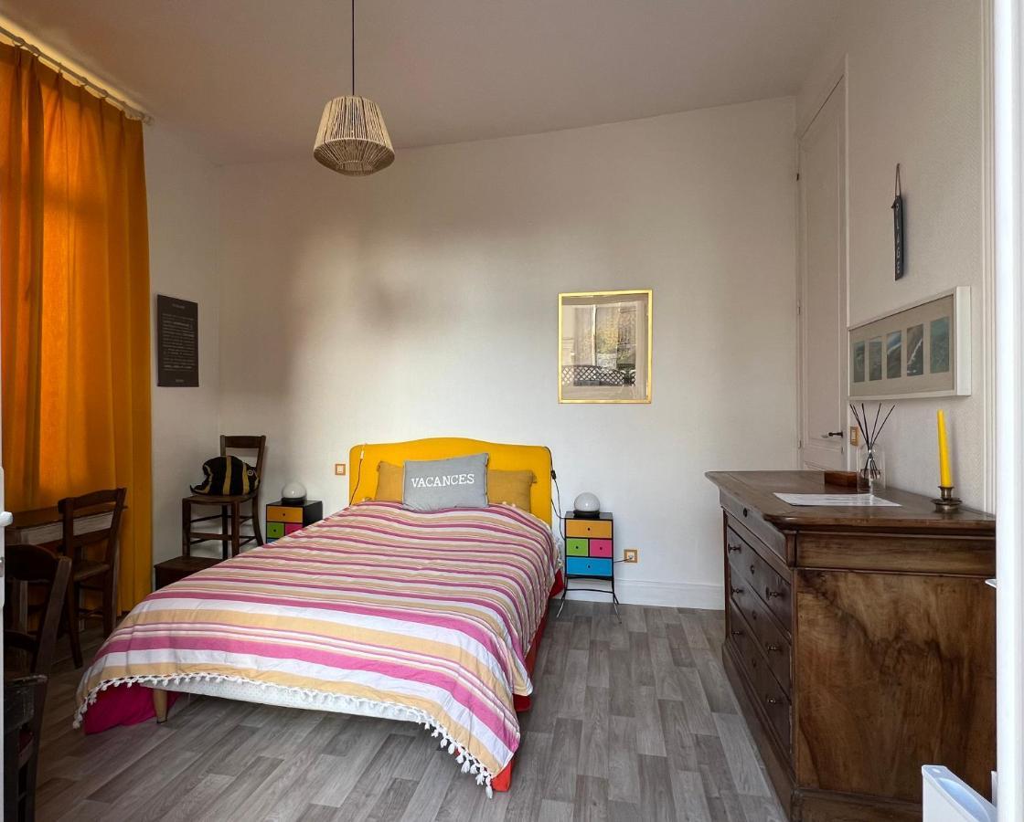 Chambre Sur La Falaise De Pontaillac Vaux-sur-Mer Dış mekan fotoğraf